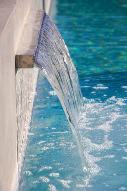 Inox waterval zwembad-1
