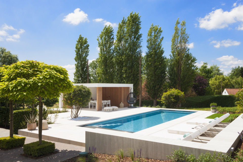 verhaal attribuut Snazzy Adembenemend mooie realisatie met zwembad, tuin en poolhouse badend in  'Ibiza sfeer' ‹ De Mooiste Zwembaden