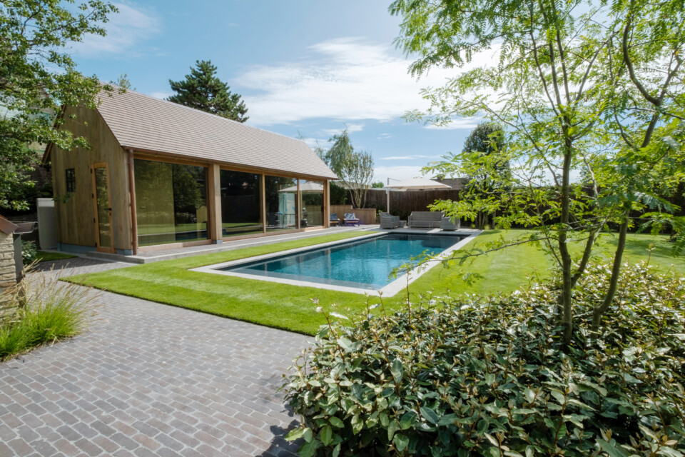 k_DSF9570Final_high res.